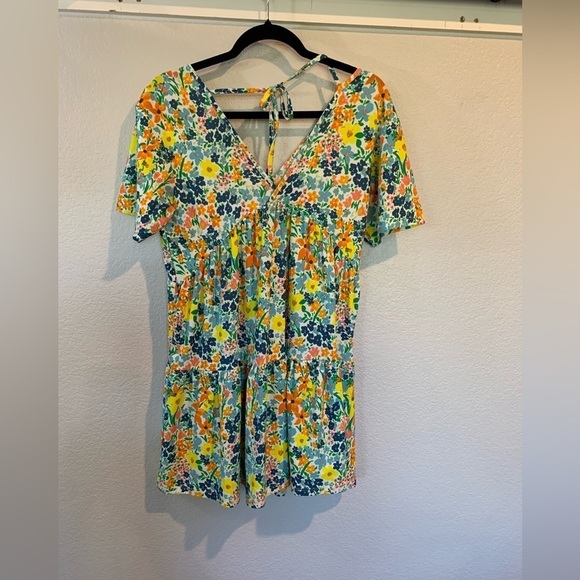 379. Wednesday’s Girl Fun Floral Print Short Sleeve Mini Dress - Picture 2 of 5